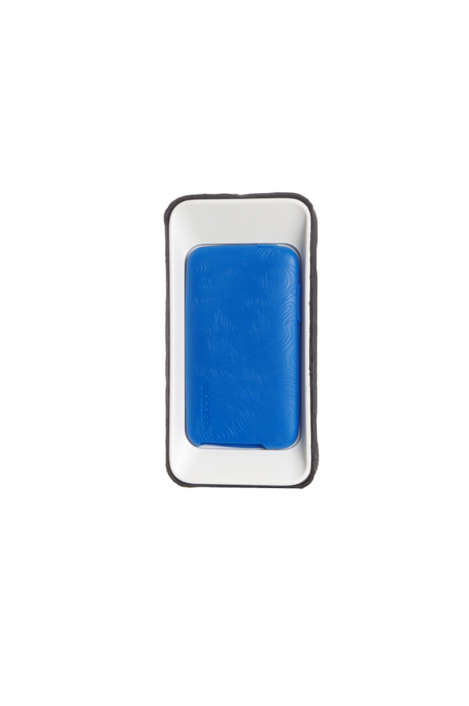  BlueTouchCase.jpg